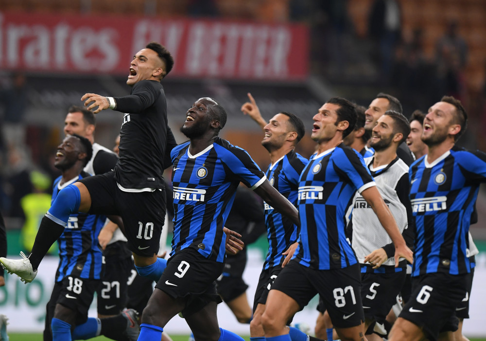 本赛季当艾顿作为最近防守人时，对手命中率下降12.9%