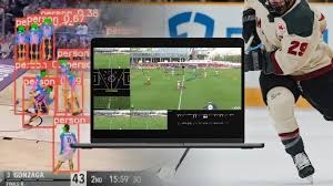 足球中超新外援亮相，身体对抗惊人