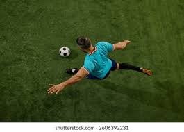 比利亚雷亚尔首次在上半赛季突破40分大关：潜艇队驶向新高度